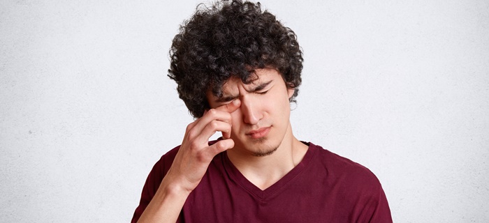 Homeopatia ajuda a aliviar irritação nos olhos