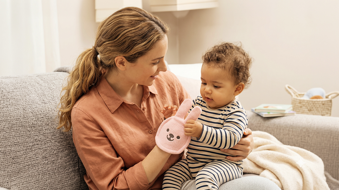 Seu bebê já precisa ter hábitos de higiene bucal? Entenda o momento certo